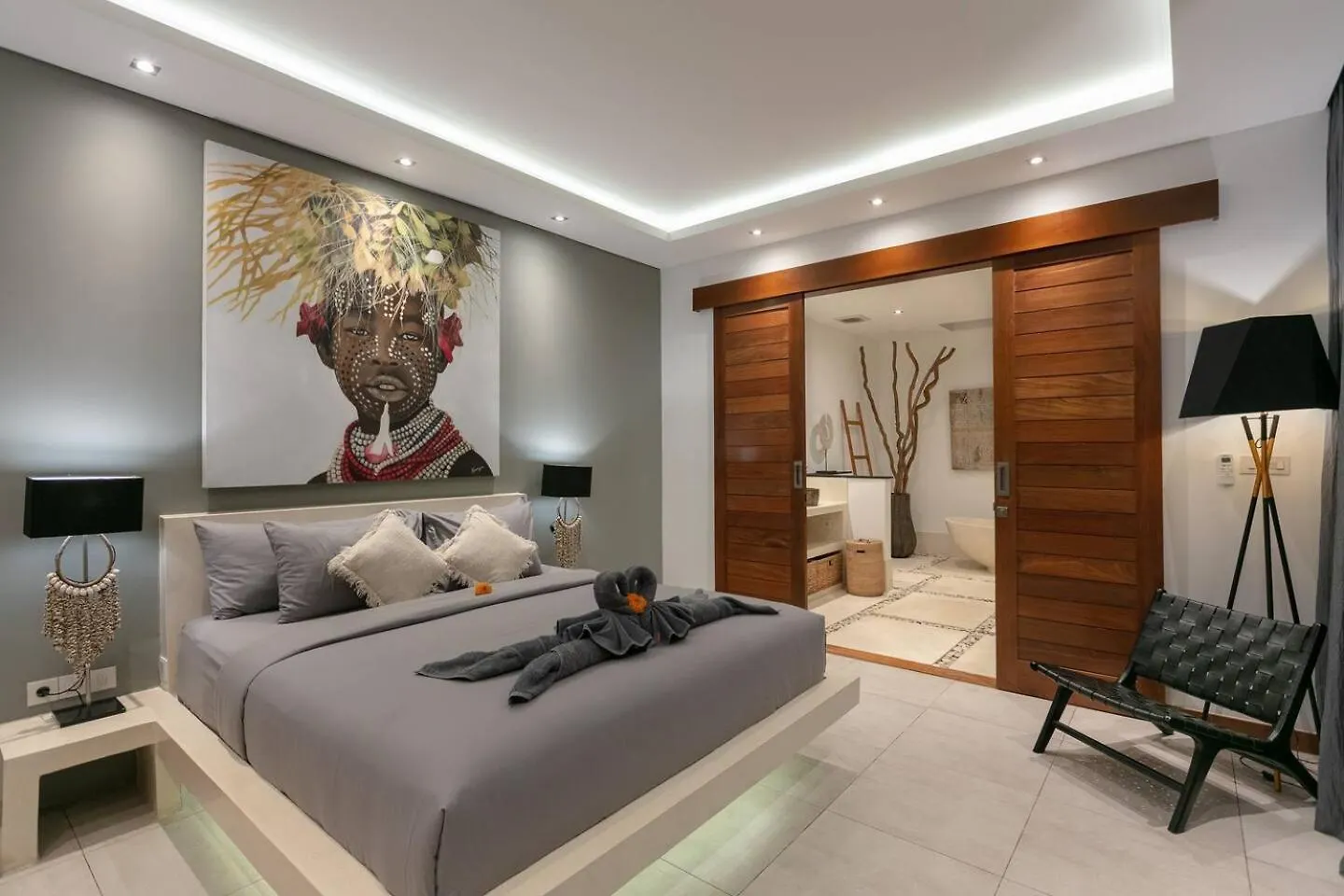 Amazing 4 Bedroom Villa With Garden, Pool In Seminyak